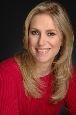 Lisa Wall Urgero